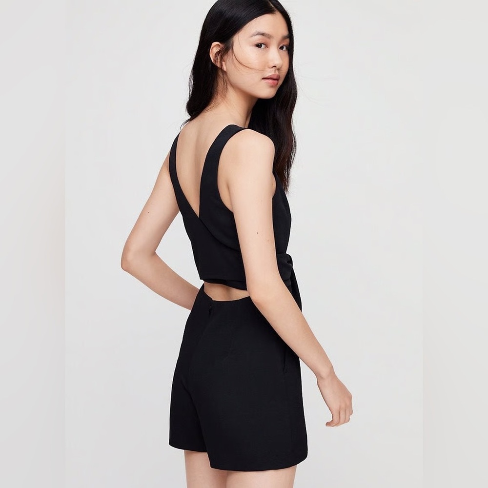 NWT Wilfred Ecoulement Romper in Black size 10 - Picture 2 of 8